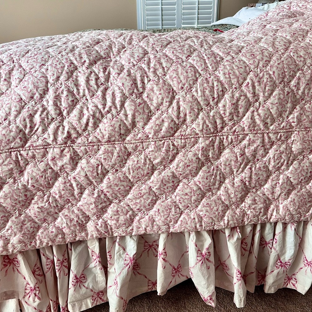 Femine Pink and White Waverly Twin DAYBED Custom quilt, coordinated shams,skirt